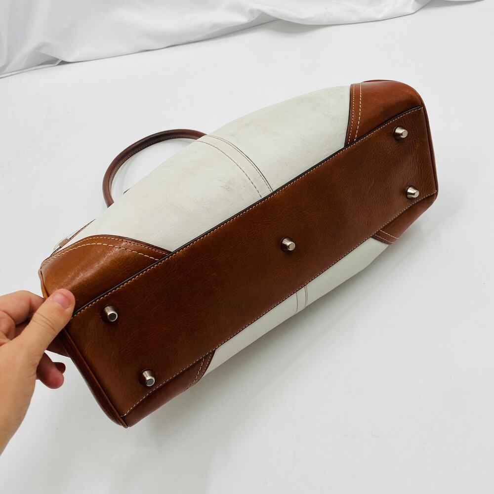 Coach white & brown leather hampton shoulder bag - Picture 5 of 9